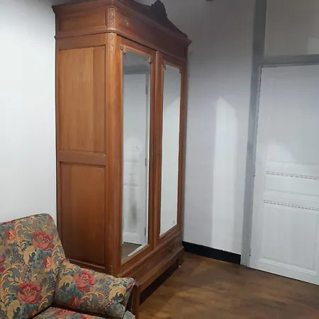 Maison Andrew Tuck Iii *