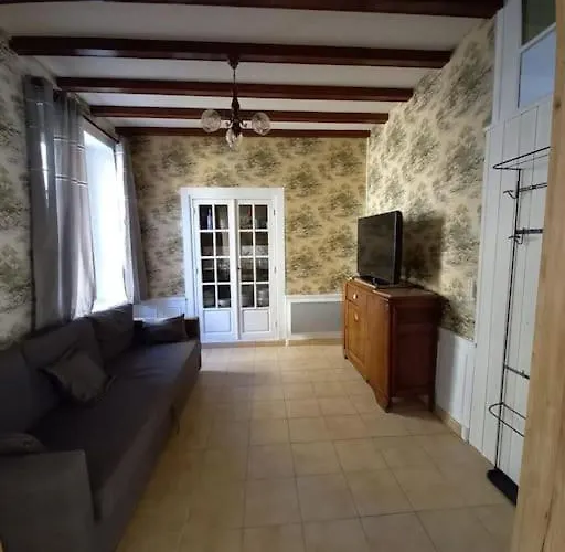 Maison Andrew Tuck Iii *